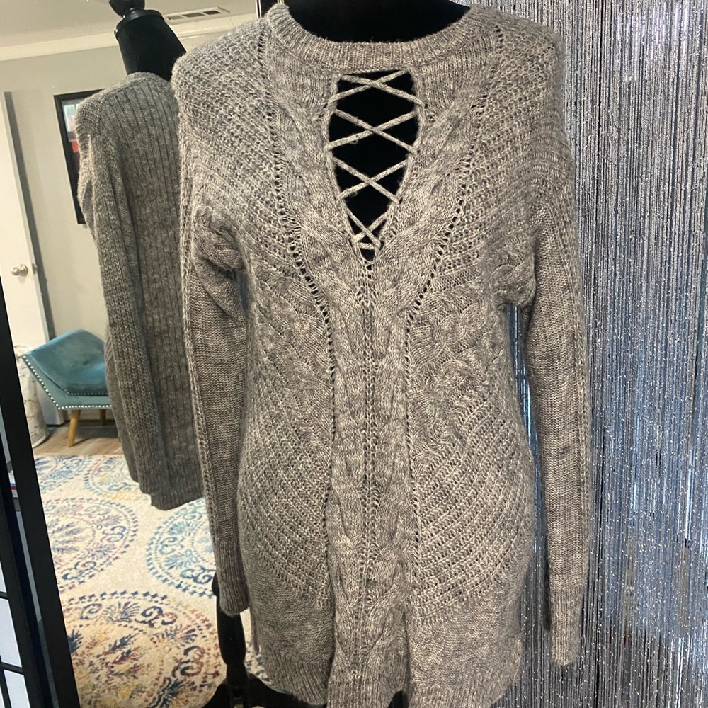 Long grey sweater - pairs great with leather leggings